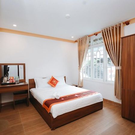 Van Nhi Mtv Hotel Da Lat Kültér fotó
